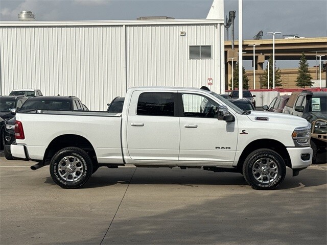 2024 Ram 2500 Laramie photo 3