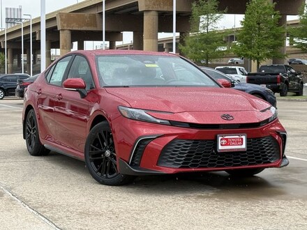 2026 Toyota Camry SE Sedan