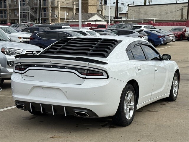 2023 Dodge Charger SXT photo 4
