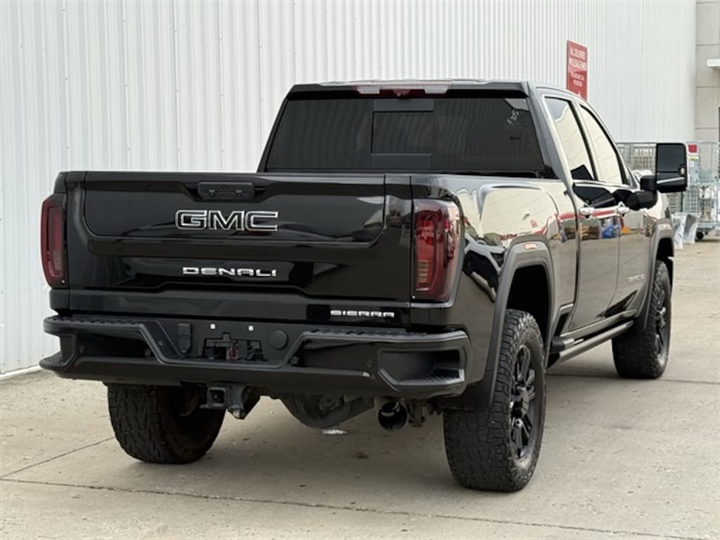 Used 2023 GMC Sierra 2500 HD Denali Truck Crew Cab