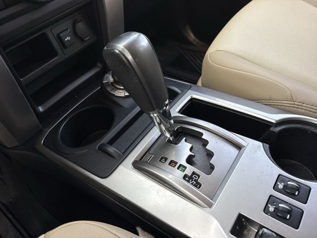 2022 Toyota 4Runner SR5 Premium - Photo 20