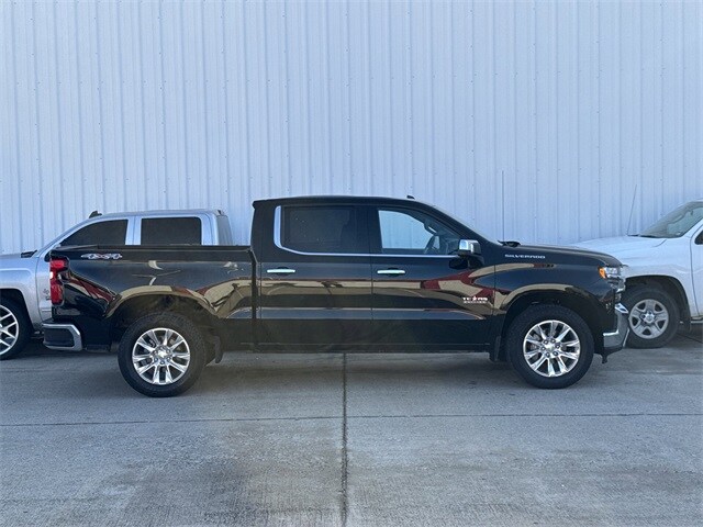 2019 Chevrolet Silverado 1500 LTZ photo 2