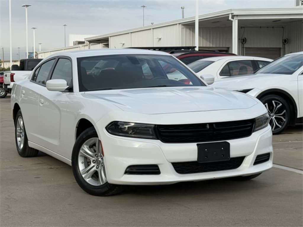 Used 2022 Dodge Charger SXT Sedan