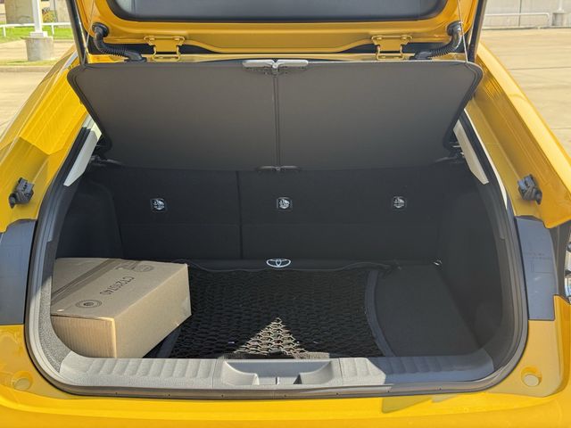 2026 Toyota Prius Plug-in Hybrid Nightshade - Photo 29