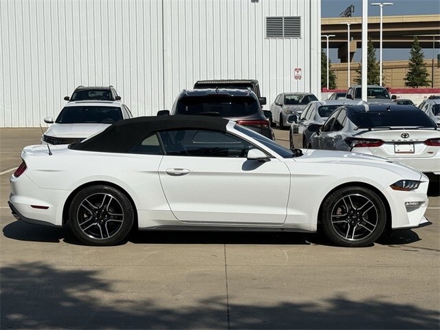 2022 Ford Mustang EcoBoost Premium Convertible photo 3