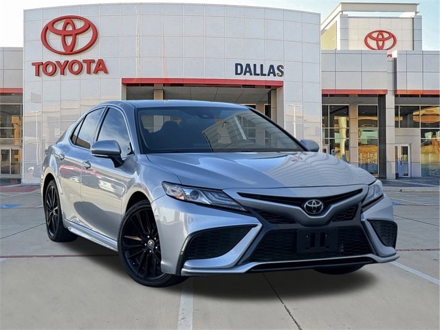 2023 Toyota Camry XSE's photo