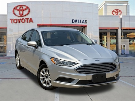 2017 Ford Fusion S Sedan