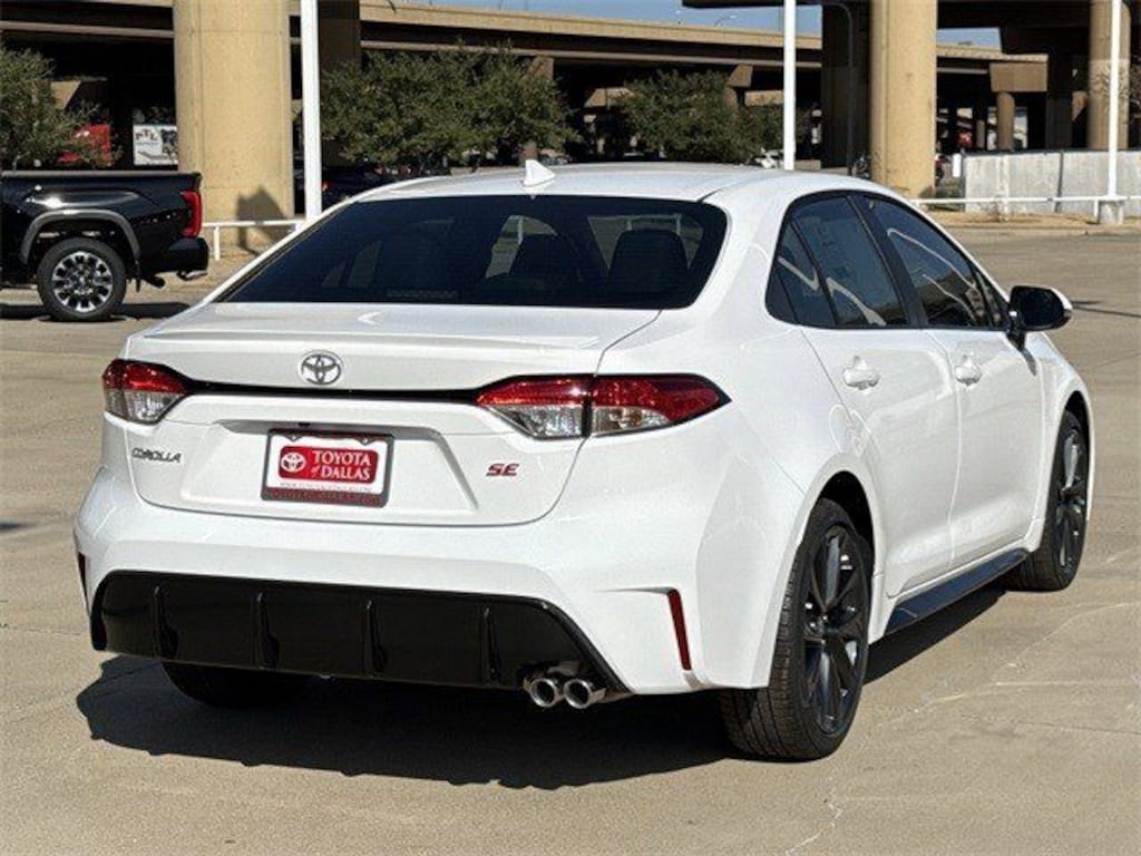 New 2026 Toyota Corolla SE Sedan