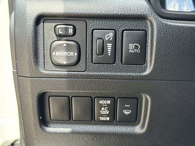 2022 Toyota 4Runner SR5 Premium - Photo 25