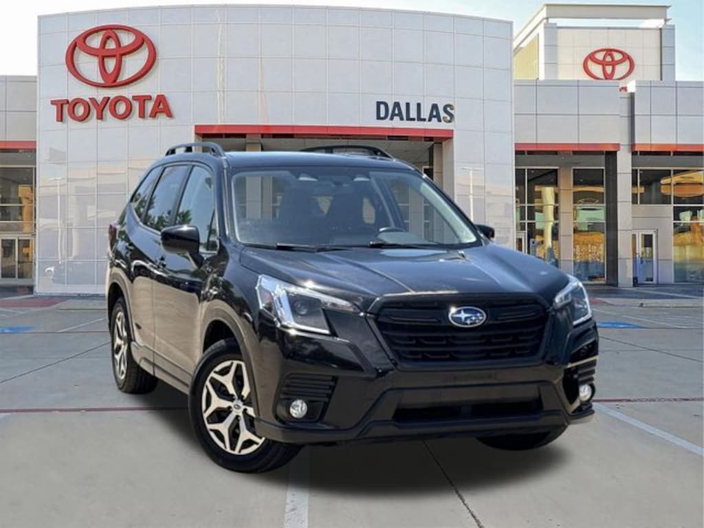 Used 2023 Subaru Forester Premium SUV
