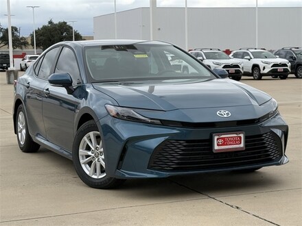 2026 Toyota Camry LE Sedan