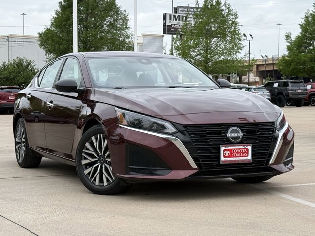 2024 Nissan Altima SV