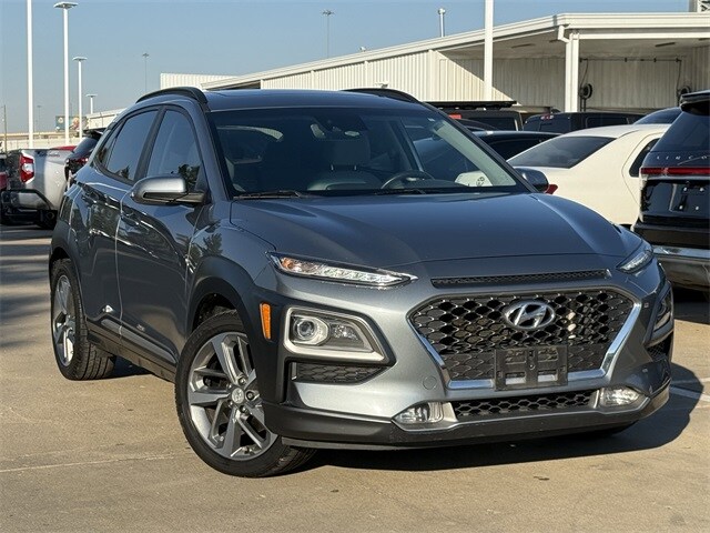 2021 Hyundai Kona Limited photo 2
