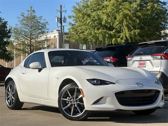 Used 2022 Mazda MX-5 Miata RF Grand Touring with VIN JM1NDAM78N0502107 for sale in Dallas, TX