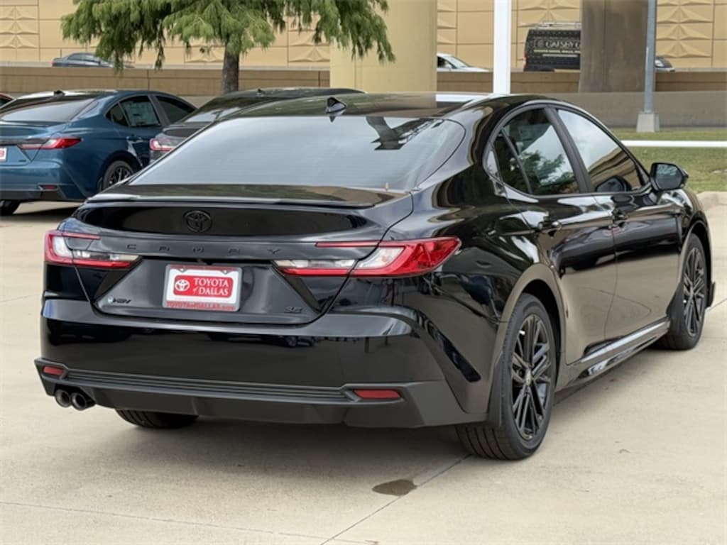 New 2026 Toyota Camry SE Sedan