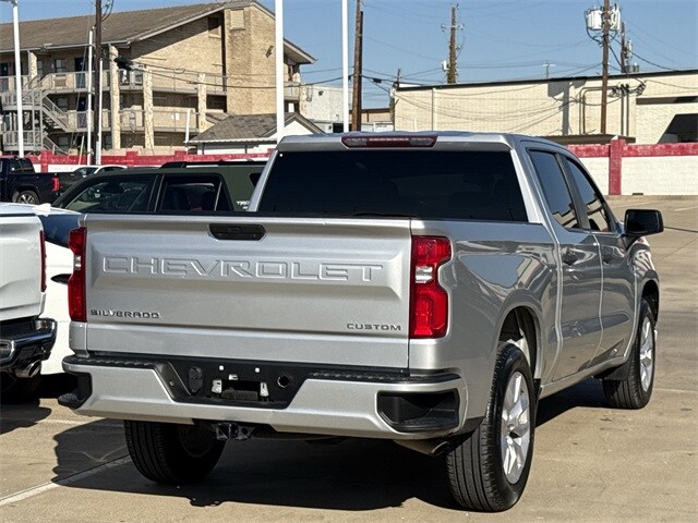 2021 Chevrolet Silverado 1500 Custom photo 4