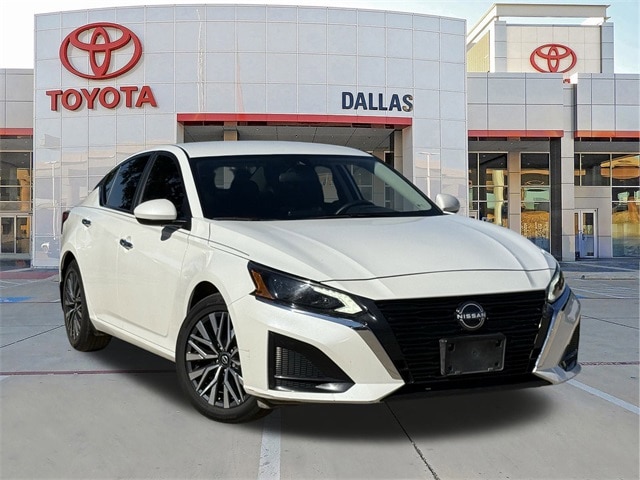 2023 Nissan Altima SV