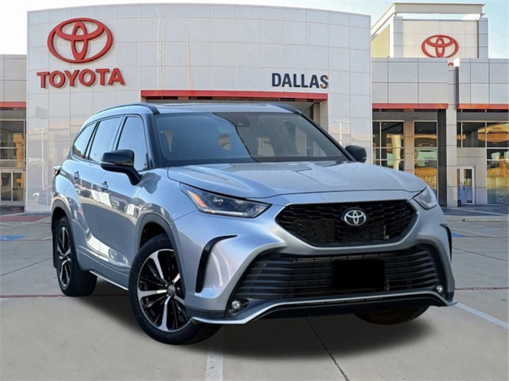 Used 2021 Toyota Highlander XSE SUV