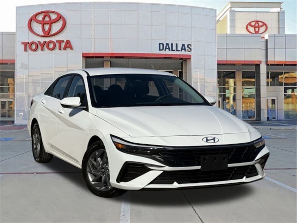 Used 2024 Hyundai Elantra SEL Sedan