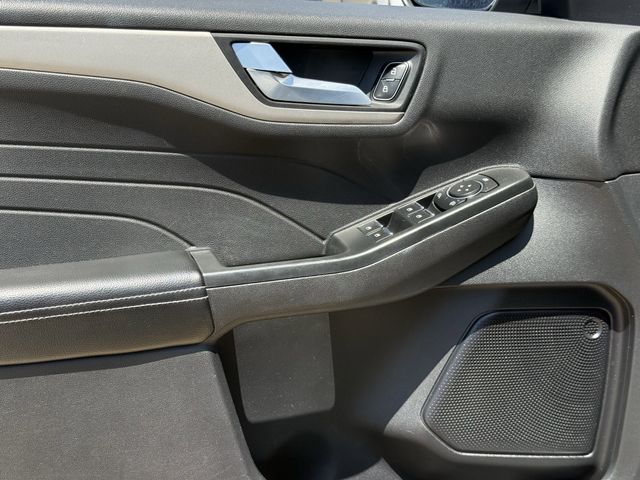 2022 Ford Escape SEL - Photo 25