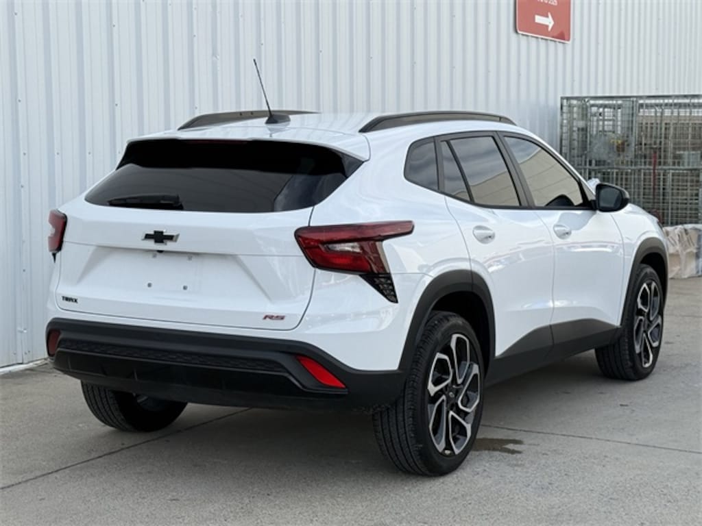 Used 2026 Chevrolet Trax 2RS SUV