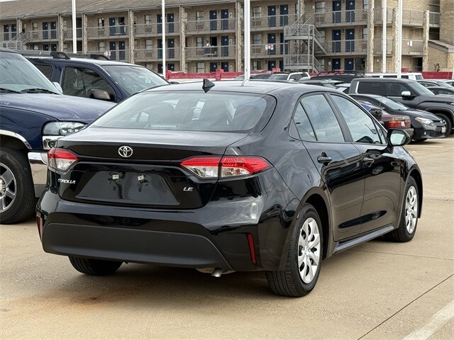 2024 Toyota Corolla LE photo 4