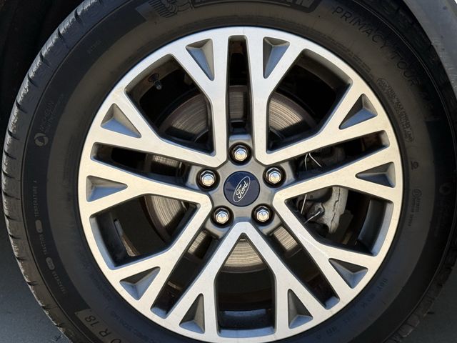 2022 Ford Escape SEL - Photo 10