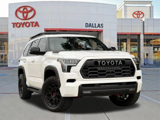 2025 Toyota Sequoia TRD Pro 4WD i-FORCE MAX Hybrid's photo