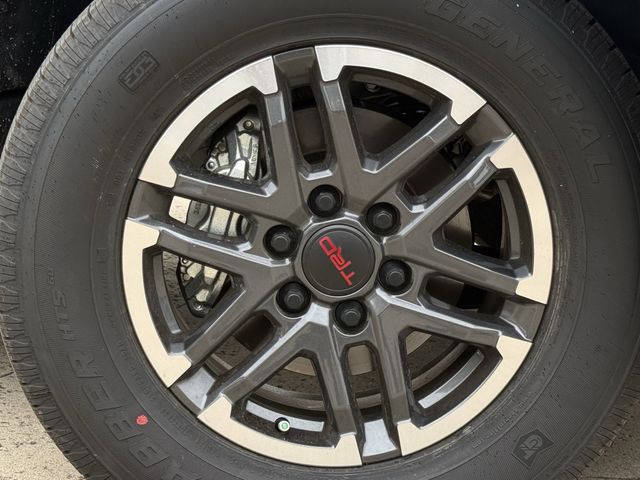 2026 Toyota Tacoma TRD Sport - Photo 10