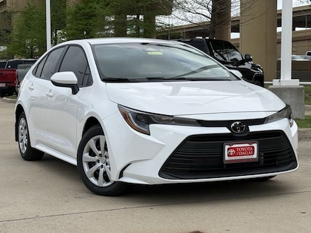 2026 Toyota Corolla LE Sedan