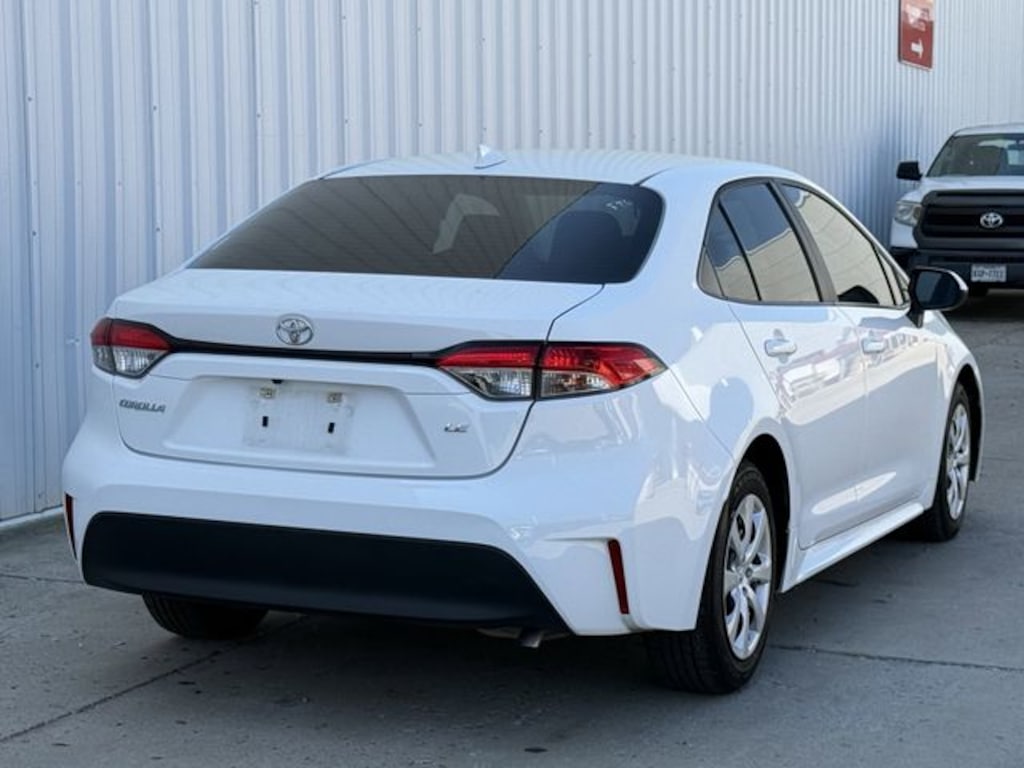 Used 2024 Toyota Corolla LE Sedan