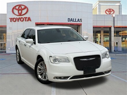 2017 Chrysler 300C C Sedan