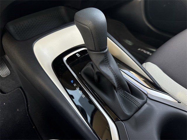 2026 Toyota Corolla LE - Photo 21