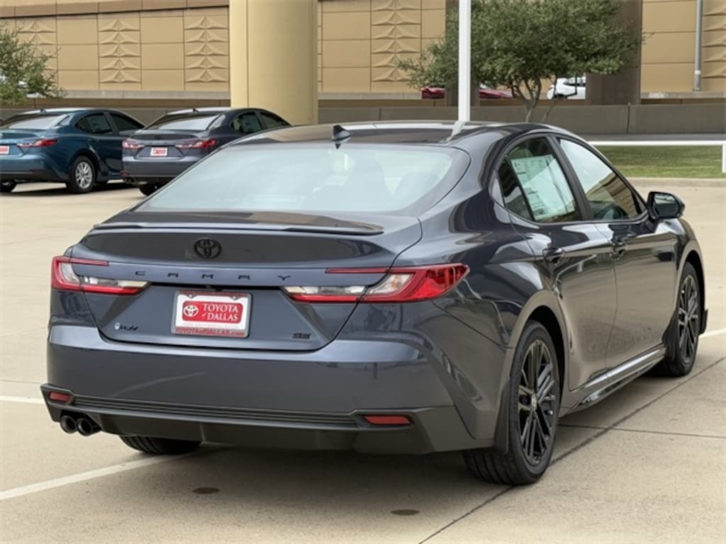 New 2026 Toyota Camry SE Sedan