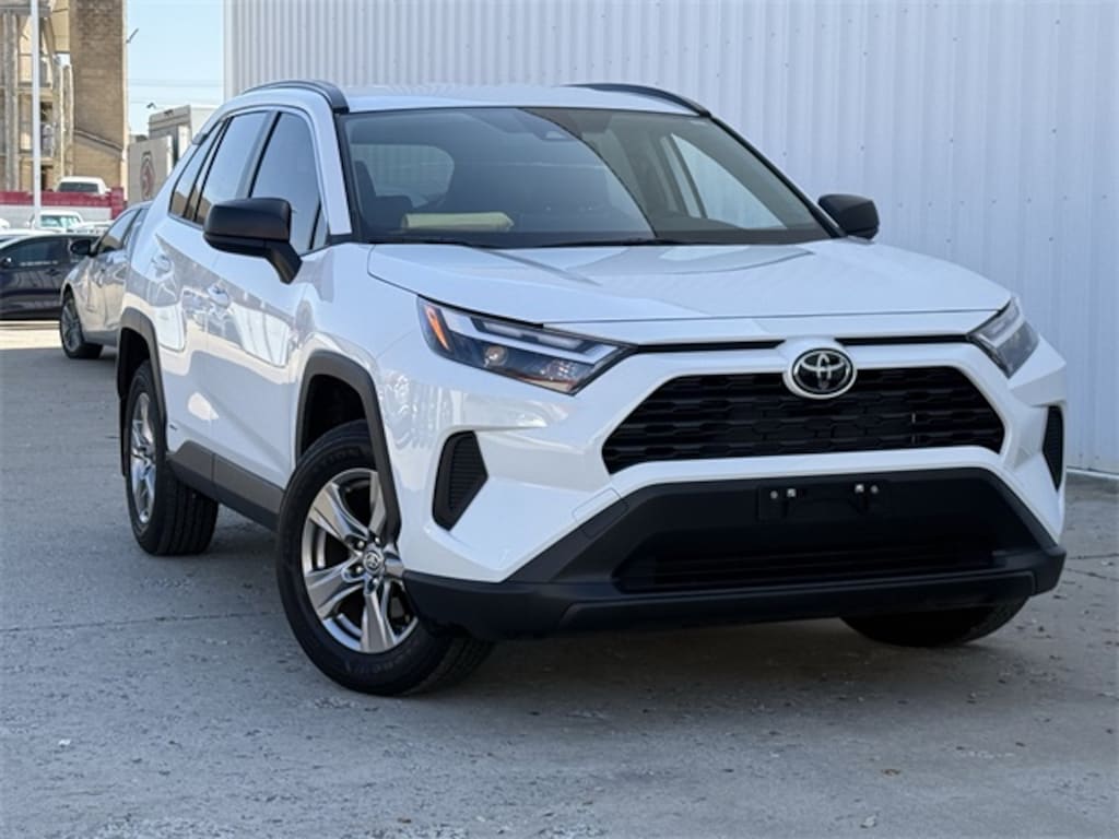 Used 2025 Toyota RAV4 Hybrid LE SUV