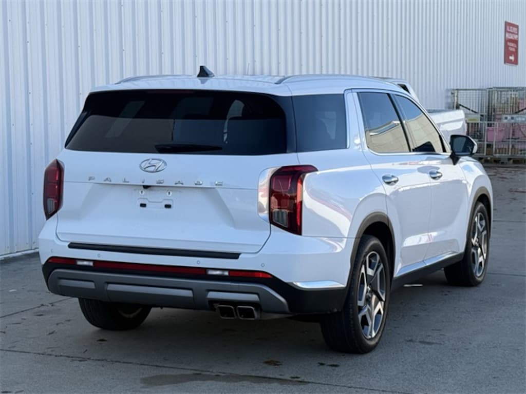 Used 2023 Hyundai Palisade Limited SUV