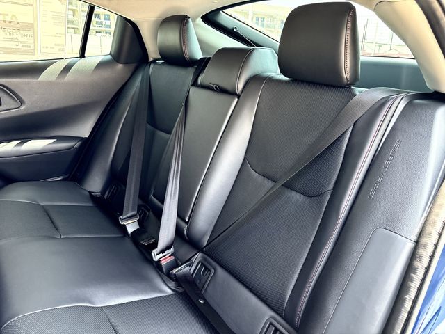 2026 Toyota Prius Plug-in Hybrid XSE - Photo 25