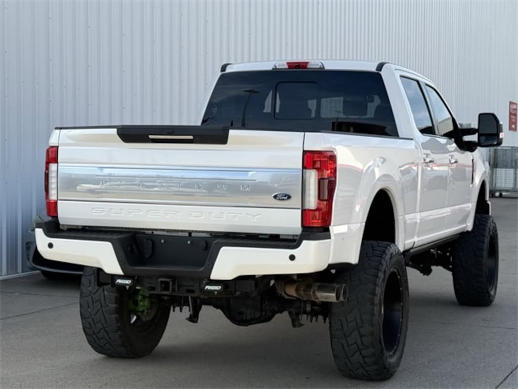 Used 2019 Ford F-250 Platinum Truck Crew Cab