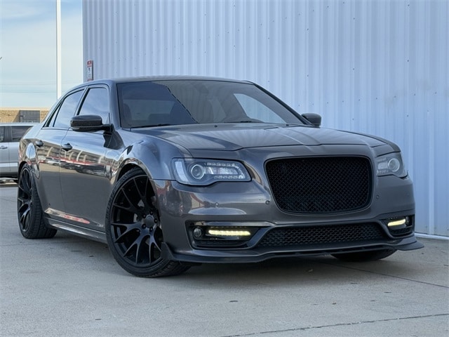 2022 Chrysler 300