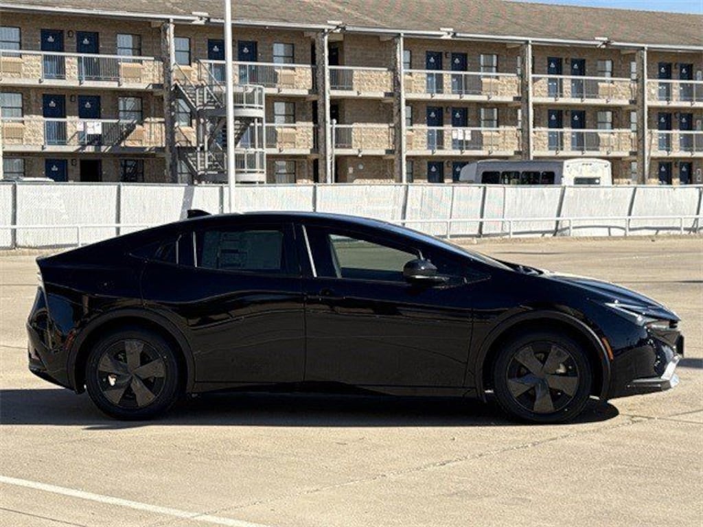 New 2026 Toyota Prius Plug-In Hybrid SE Hatchback
