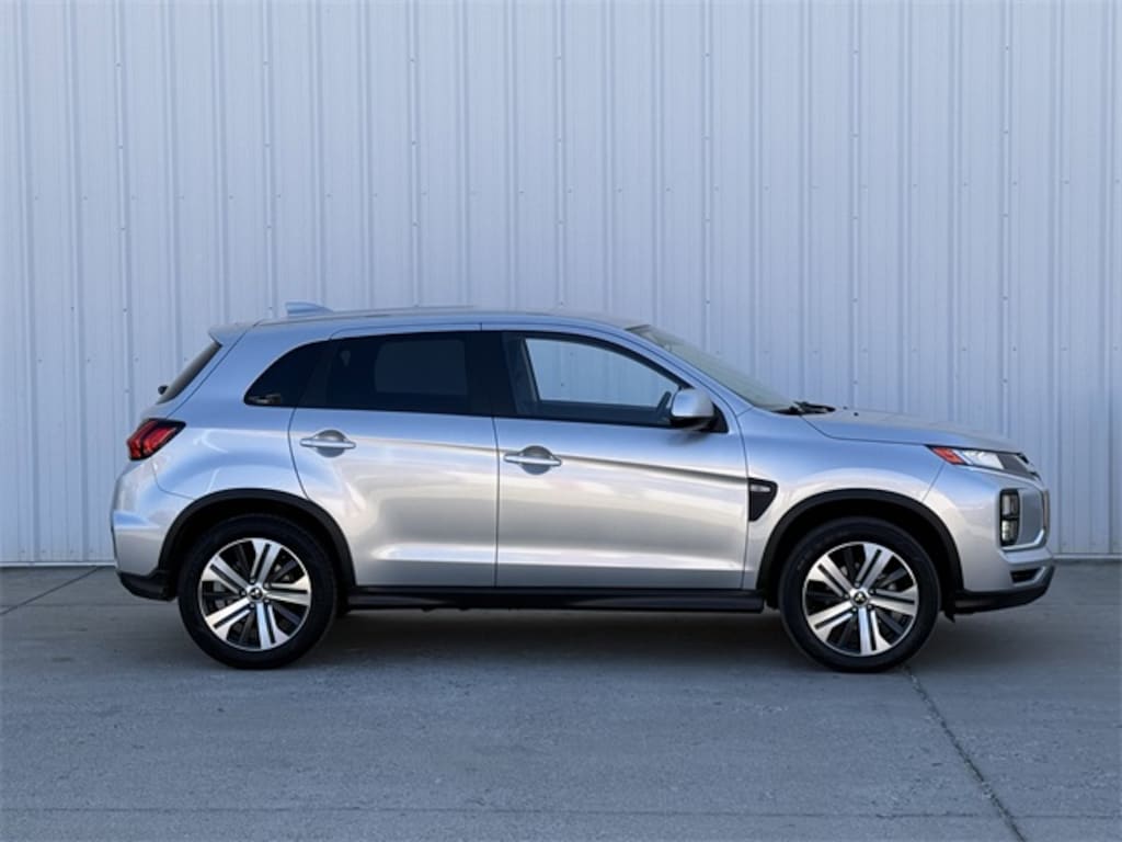 Used 2024 Mitsubishi Outlander Sport 2.0 ES SUV