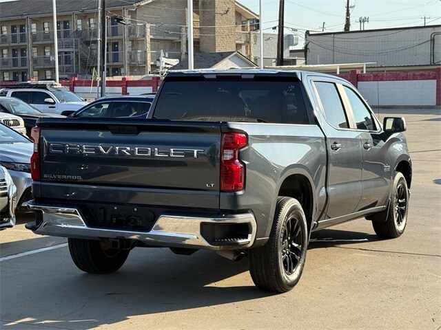 2020 Chevrolet Silverado 1500 LT photo 3