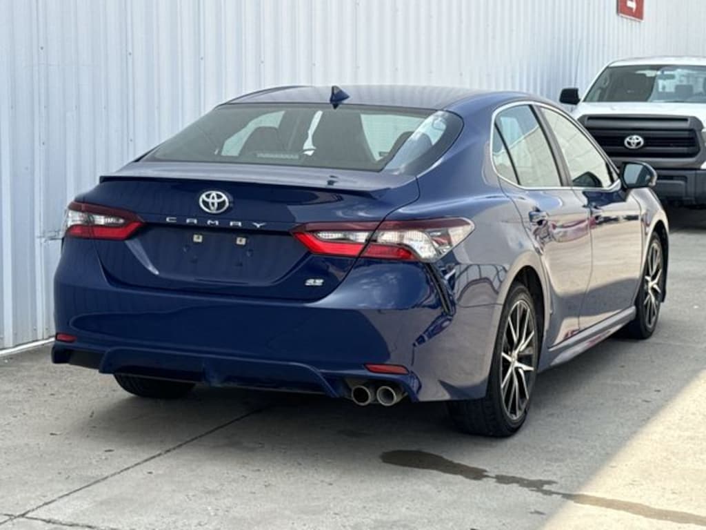 Used 2024 Toyota Camry SE Sedan
