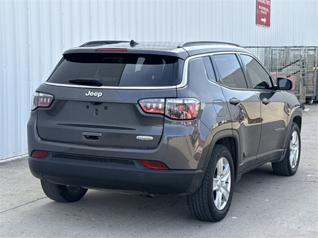 Used 2022 Jeep Compass Latitude SUV