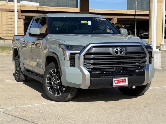 2026 Toyota Tundra Limited's photo