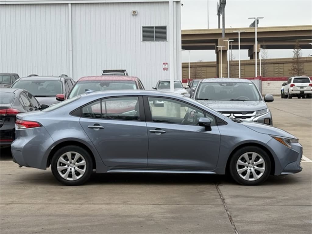 Used 2023 Toyota Corolla LE Sedan