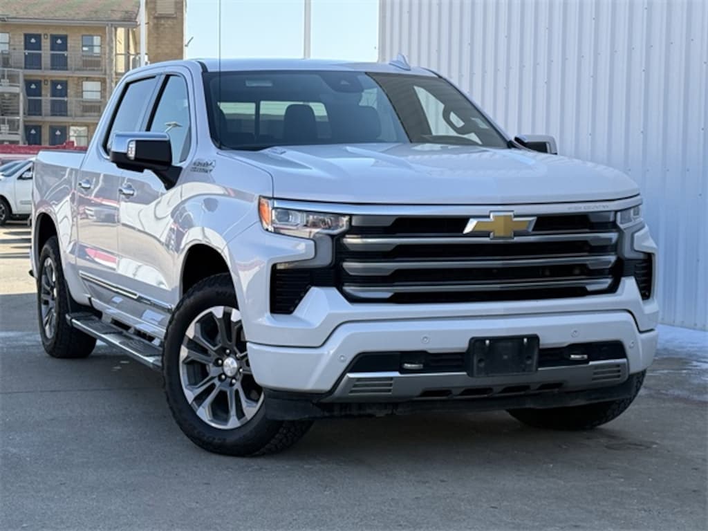 Used 2024 Chevrolet Silverado 1500 High Country Truck Crew Cab