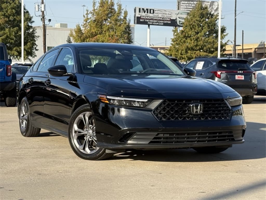 Used 2023 Honda Accord EX Sedan