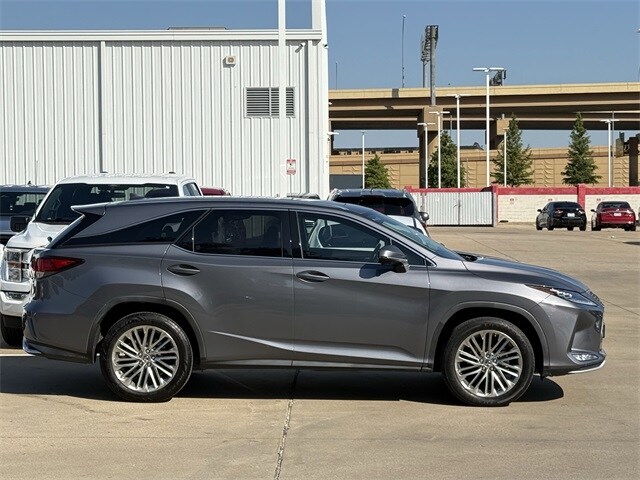 2021 Lexus RX 350L photo 3