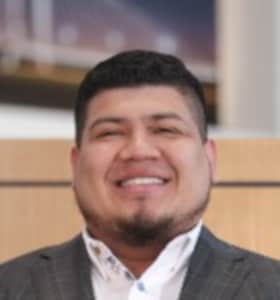 Staff member Jose Gonzalez from ID_81504d